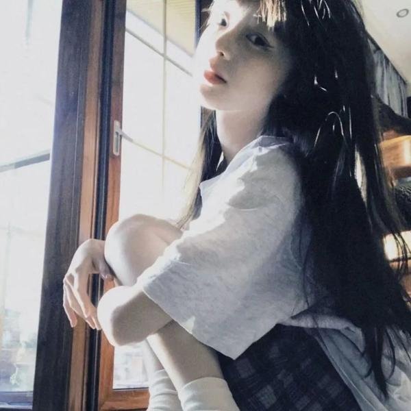 恋爱麻烦，但是甜