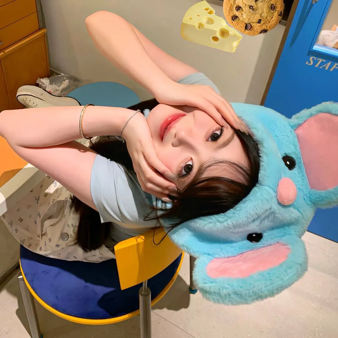 村主任和他的女友
